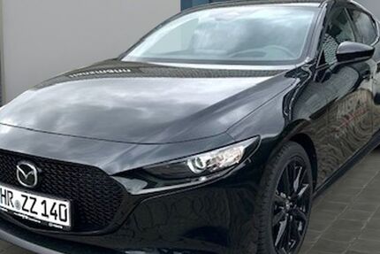 Mazda 3 2.395 km 26.500 &euro; Kassel 34123