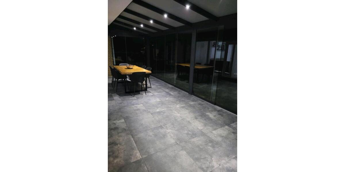 Erdgeschoßwohnung Halle - 4 Zimmer, 112 m&sup2;, 310.000&euro; | Angebot:27018523