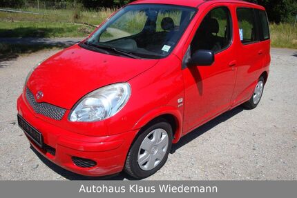 Toyota Yaris 80.800 km 7.999 &euro; Lorsch 64653