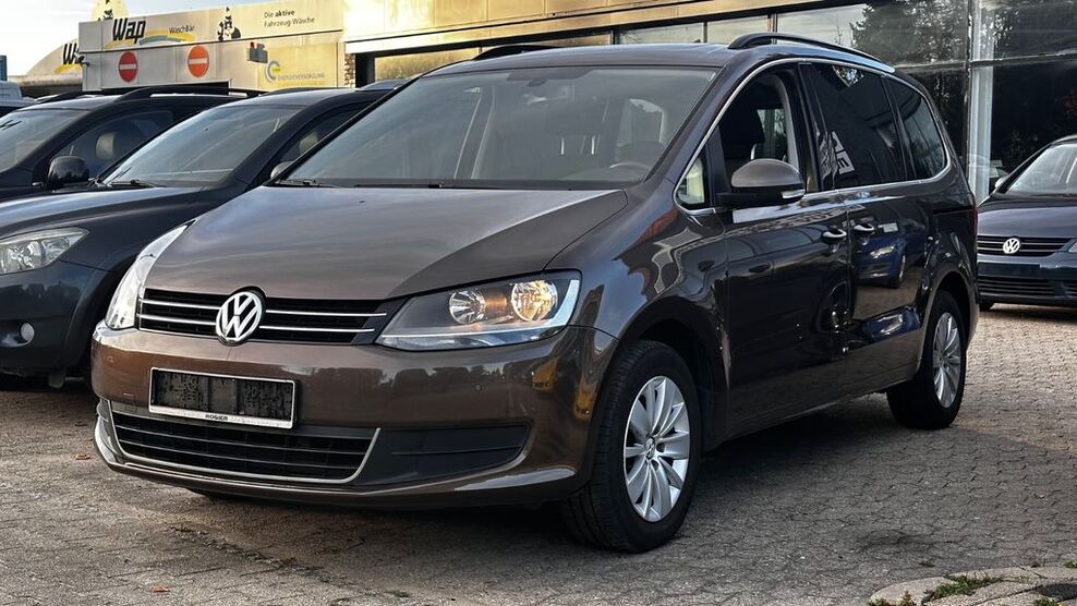 VW Sharan 149.000 km 8.990 € Dahlenburg 21368