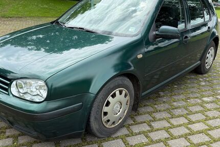 VW Golf 174.500 km 600 &euro; Nattenheim 54636
