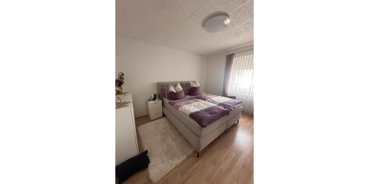 Einfamilienhaus Hermersberg - 11 Zimmer, 180 m&sup2;, 160.000&euro; | Angebot:27156388