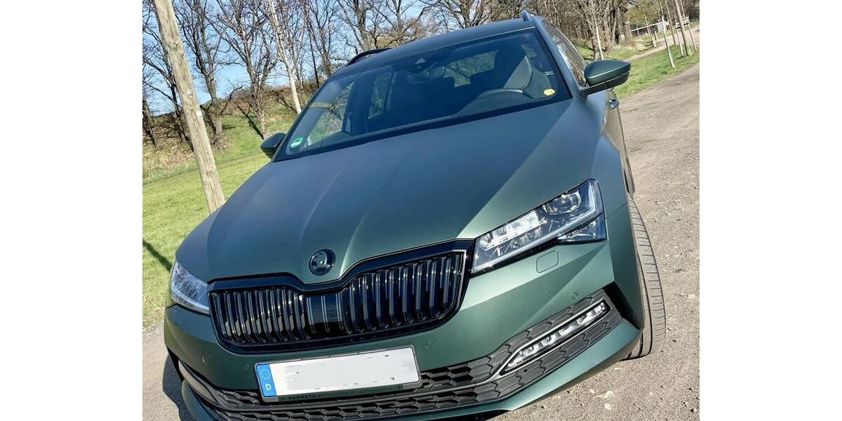 Skoda Superb 82.500 km 28.650 &euro; Zwickau 08064