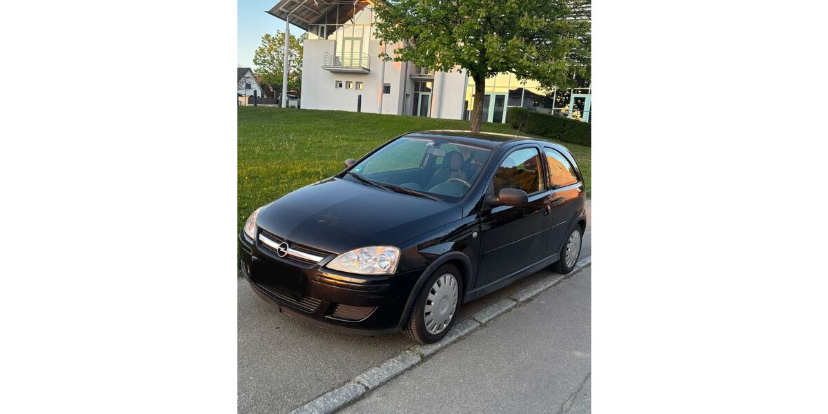 Opel Corsa 119.000 km 2.900 &euro; Friedrichshafen 88048