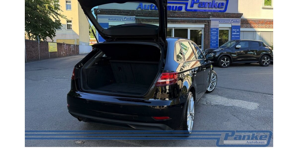 Audi A3 Automatik*SHZ*Tempo*S-Tronic*Sport* 165.088 km 12.890 &euro; Berlin 13187