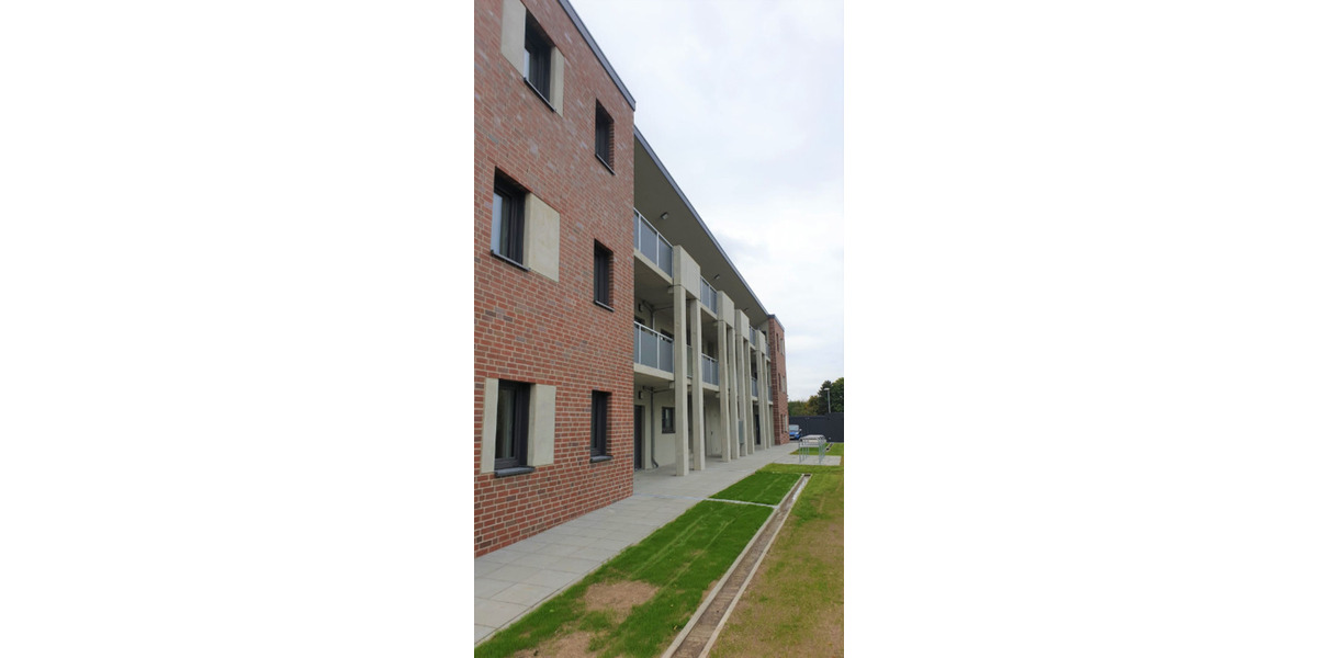 Dachgeschoßwohnung Sehnde - 3 Zimmer, 83 m&sup2;, 930&euro; | Angebot:25363800