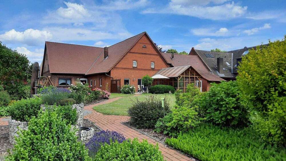 Mehrfamilienhaus, Wohnhaus Petershagen Hävern - 1 Zimmer, 240 m&sup2;, 195.000&euro; | Angebot:25318135