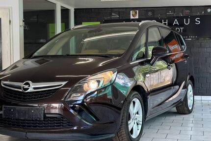 Opel Zafira 158.080 km 8.999 € Mölln 23879