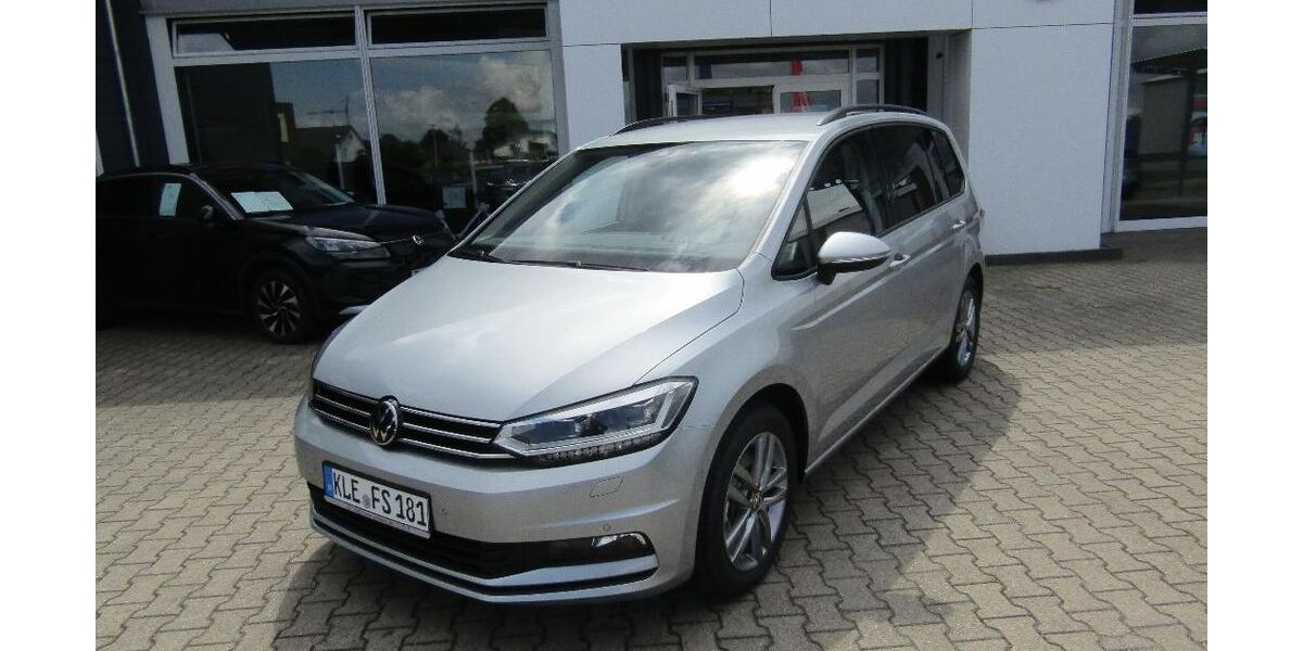 VW Touran 5.555 km 41.950 &euro; Emmerich am Rhein 46446