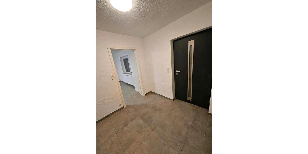 Erdgeschoßwohnung Wipperfürth - 1 Zimmer, 45 m&sup2;, 400&euro; | Angebot:26256383