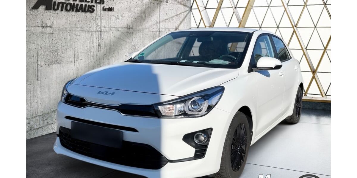 Kia Rio 35.000 km 15.990 &euro; Bad Tabarz 99891