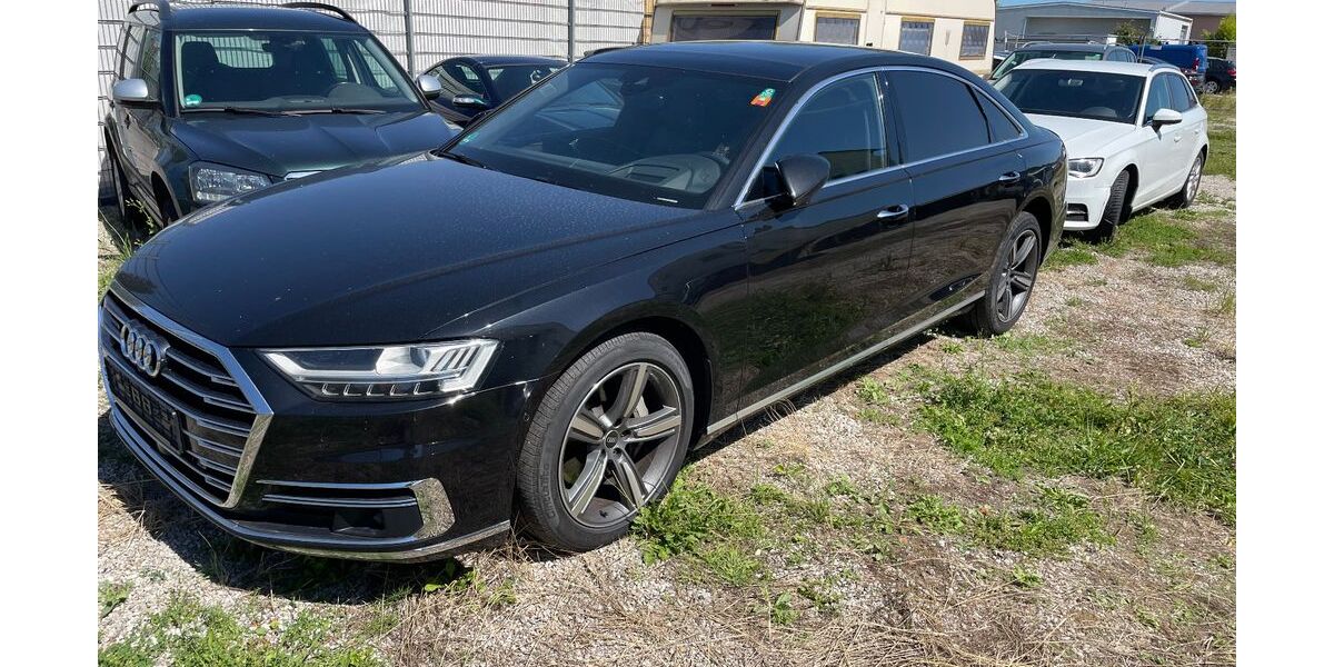 Audi A8 251.000 km 37.600 &euro; Augsburg 86167