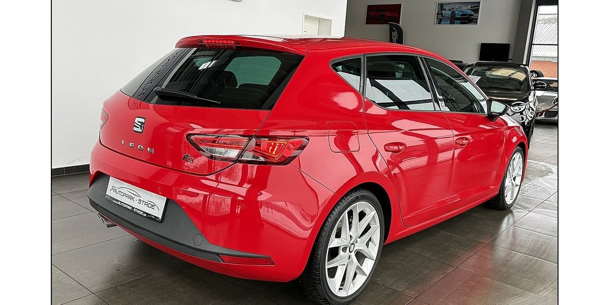 Seat Leon 1.4 TSI FR Aut. LED Assist. Navi ACC 81.000 km 12.999 &euro; Stade 21682