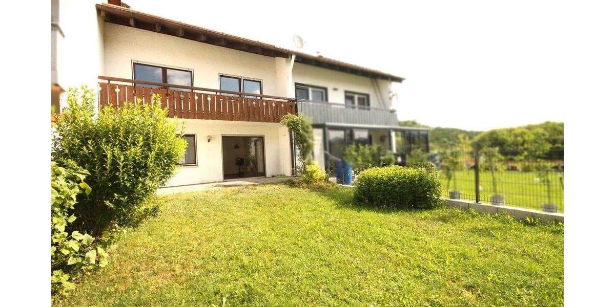 Saniertes Reihenmittelhaus mit eigenem Garten in ruhiger, dennoch zentraler Wohnlage! 3 zimmer