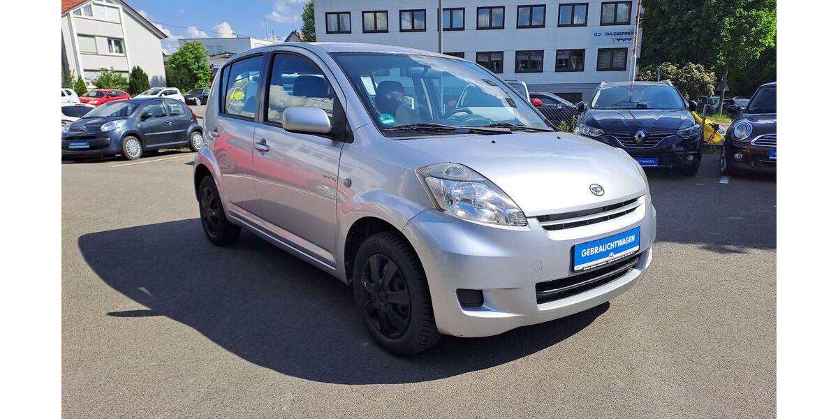 Daihatsu Sirion 233.500 km 2.200 &euro; Stuttgart 70374