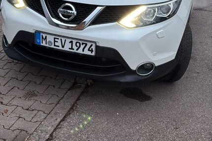 Nissan Qashqai 105.000 km 11.700 &euro; München 81547