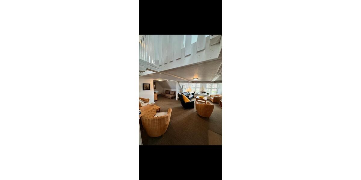 Etagenwohnung Tönning - 2 Zimmer, 120 m&sup2;, 999&euro; | Angebot:24572376