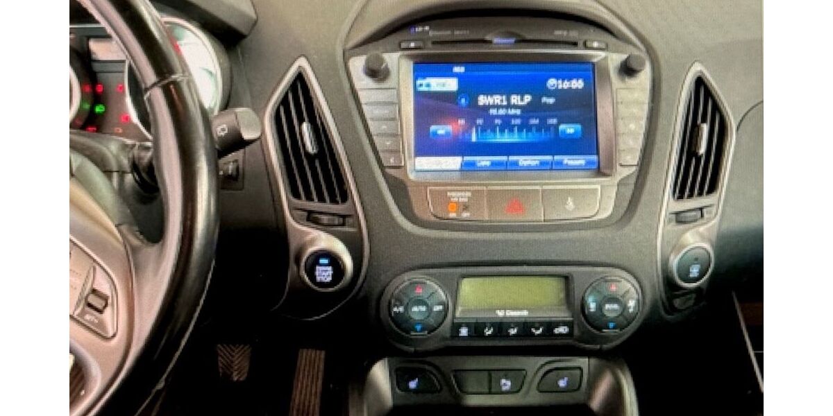 Hyundai ix35 139.500 km 9.990 &euro; Langenhagen 30855