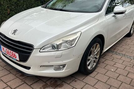 Peugeot 508 275.780 km 3.999 &euro; München 81929