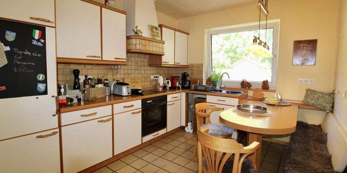 Vermietetes Einfamilienhaus mit idyllischen Garten 4 zimmer