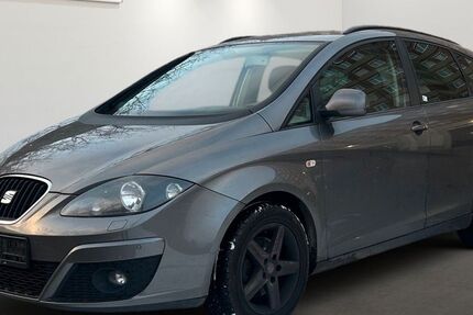 Seat Altea 152.648 km 2.999 &euro; Berlin 12681