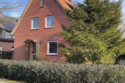 Haus Schortens Middelsfähr - 6 Zimmer, 130 m&sup2;, 160.000&euro; | Angebot:25277599