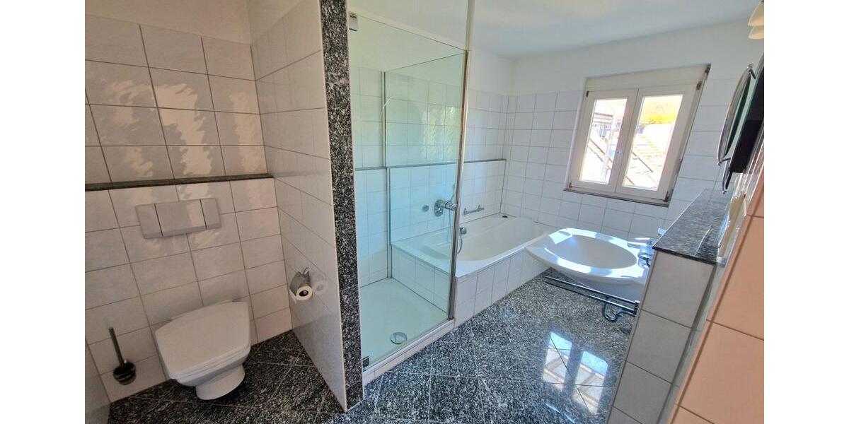 Maisonettenwohnung Bad Säckingen - 3.5 Zimmer, 104 m&sup2;, 355.600&euro; | Angebot:26974333