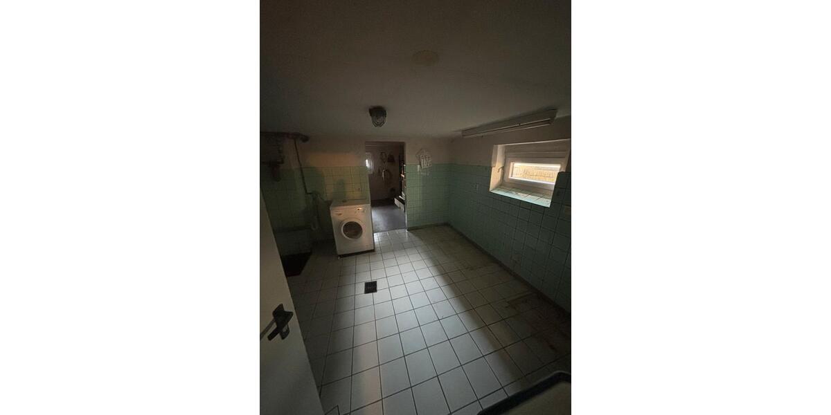 Einfamilienhaus Duderstadt - 7 Zimmer, 200 m&sup2;, 235.000&euro; | Angebot:26926937