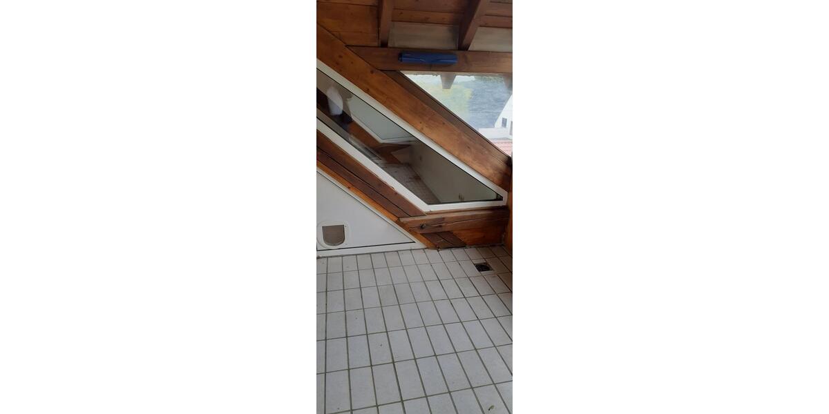 Dachgeschoßwohnung Ober-Olm Olm - 3 Zimmer, 70 m&sup2;, 700&euro; | Angebot:26561634