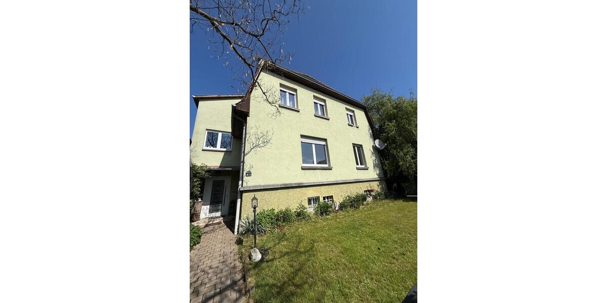 Hochparterre Neu-Anspach Anspach - 3.5 Zimmer, 95 m&sup2;, 1.300&euro; | Angebot:26692218
