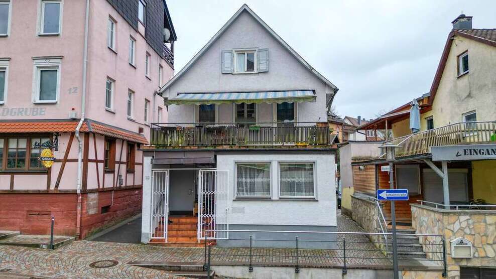 Haus zum Kaufen in Schramberg 243.000 € 207 m²