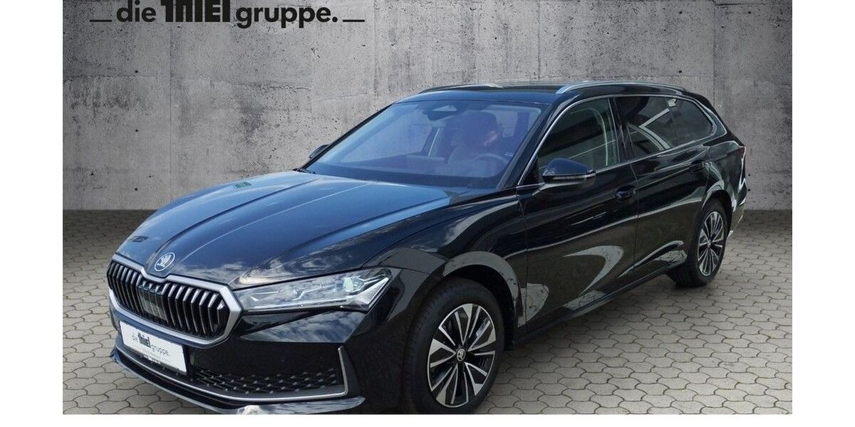 Skoda Superb 17.000 km 45.390 € Paderborn 33104