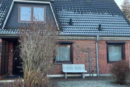 Haus zum Kaufen in Kiel 329.000 € 125 m² 6 zimmer