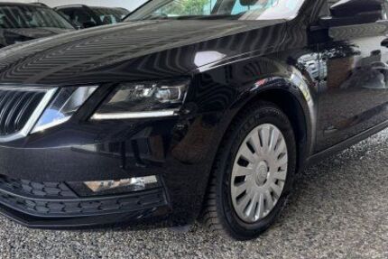 Skoda Octavia 124.554 km 14.490 &euro; Elmshorn 25337
