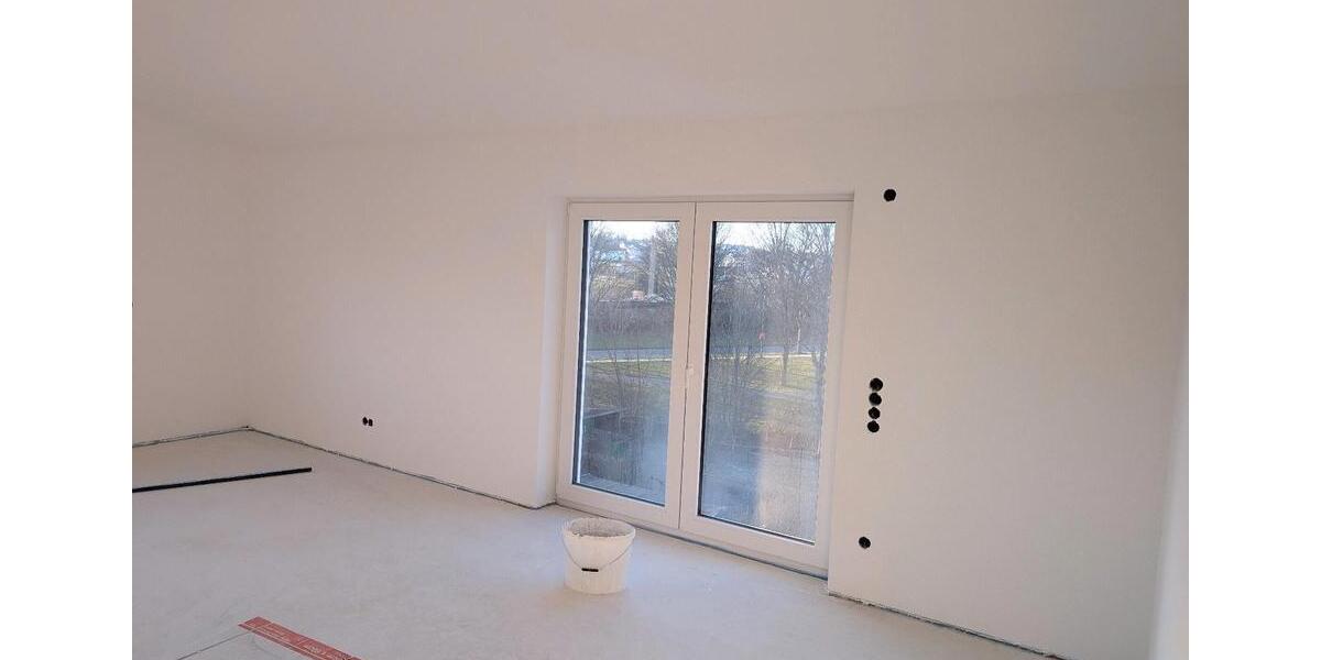 Dachgeschoßwohnung Buchen (Odenwald) - 3 Zimmer, 96 m&sup2;, 1.150&euro; | Angebot:25432118