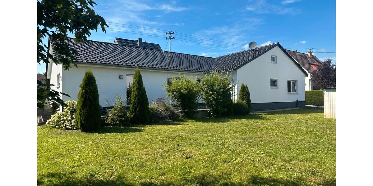 Einfamilienhaus Hadamar - 8 Zimmer, 180 m&sup2;, 589.000&euro; | Angebot:27021779