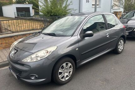 Peugeot 206 83.000 km 3.000 &euro; Rüsselsheim 65428