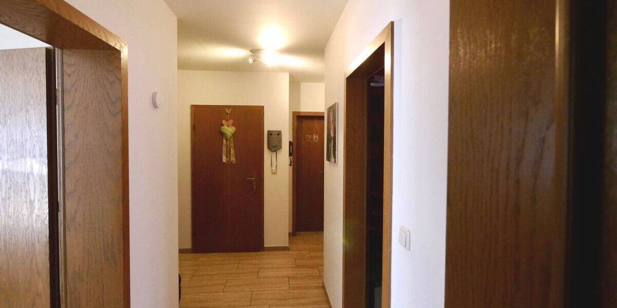 Etagenwohnung Wiesbaden Nordenstadt - 3 Zimmer, 94 m&sup2;, 329.000&euro; | Angebot:26816487