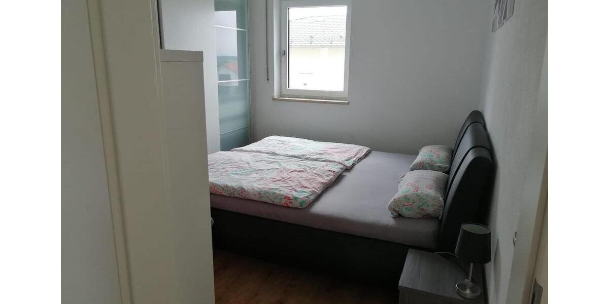 Etagenwohnung Vilsbiburg - 2 Zimmer, 54 m&sup2;, 700&euro; | Angebot:26331341