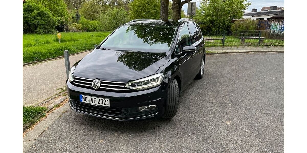 VW Touran 139.000 km 18.100 &euro; Moers 47443