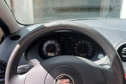 Seat Ibiza 179.233 km 2.200 &euro; Fuchsstadt 97727