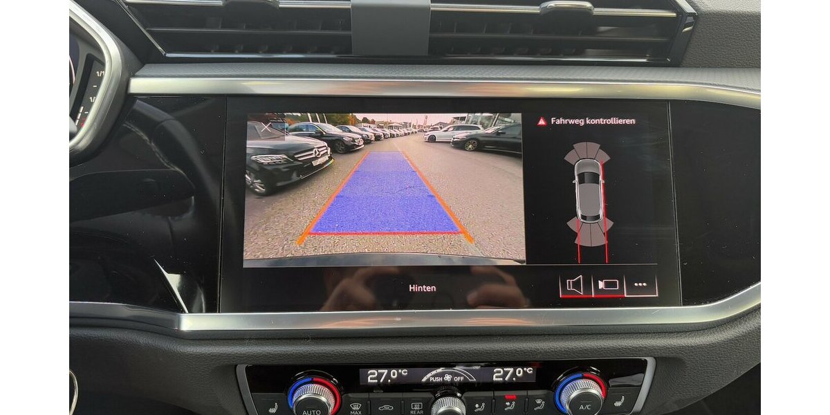 Audi Q3 35 TFSI S LINE/PANO/KAMERA/ACC/VIRTUALCOCKPIT 67.973 km 31.900 &euro; Villingen-Schwenningen 78054