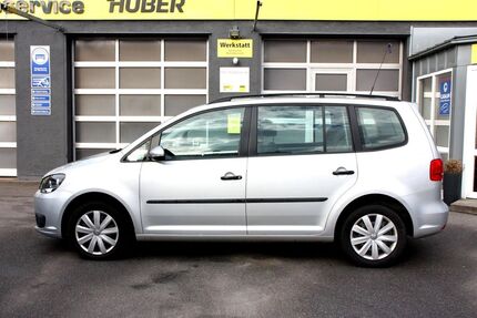 VW Touran 230.064 km 7.776 &euro; Bad Kötzting 93444