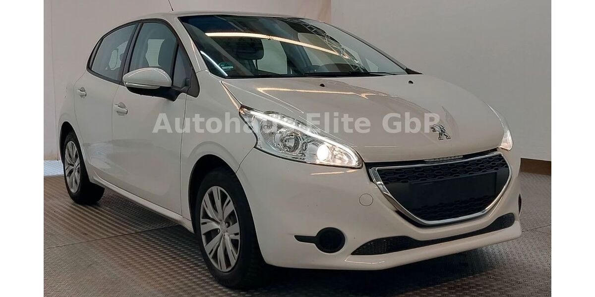 Peugeot 208 134.600 km 5.950 &euro; Anröchte 59609