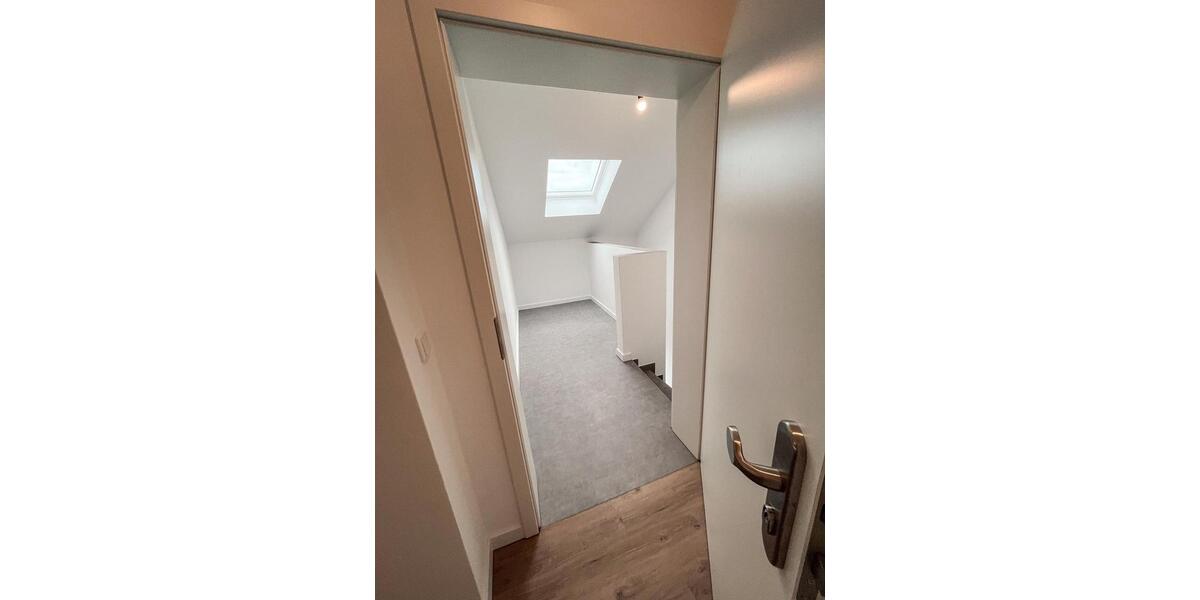 Neubau mit Balkon: Attraktive 4-Zimmer-Wohnung in Uchte 4 zimmer