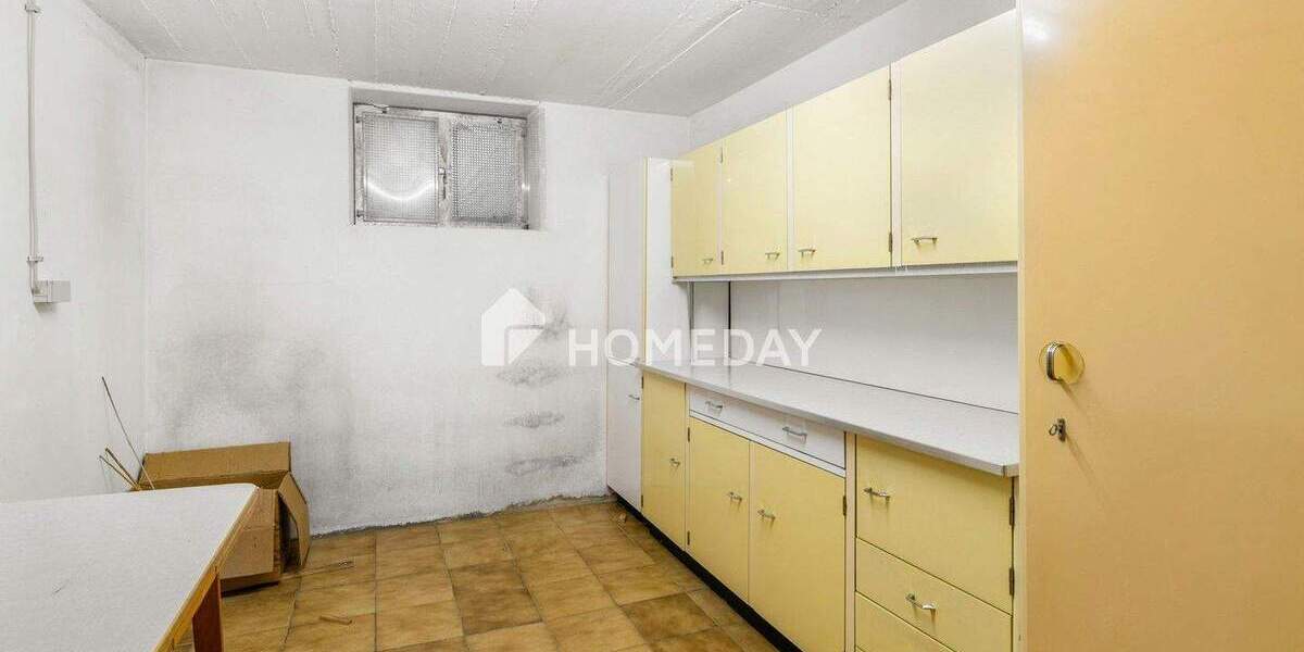 Einfamilienhaus Gersfeld Sandberg - 8 Zimmer, 168 m&sup2;, 325.000&euro; | Angebot:25773264