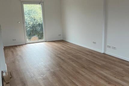 Erstbezug nach Sanierung - EFH zu vermieten zimmer