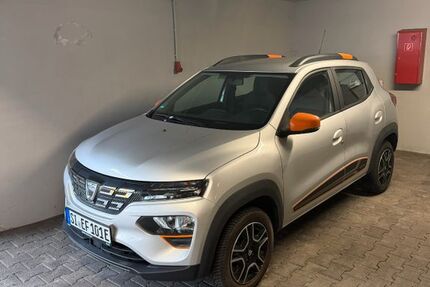 Dacia Spring 73.000 km 8.500 &euro; Siegen 57078