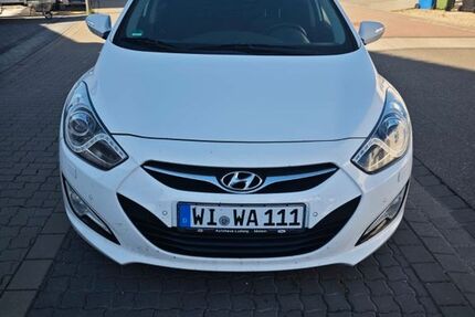 Hyundai i40 224.000 km 5.300 &euro; Rheinböllen 55494