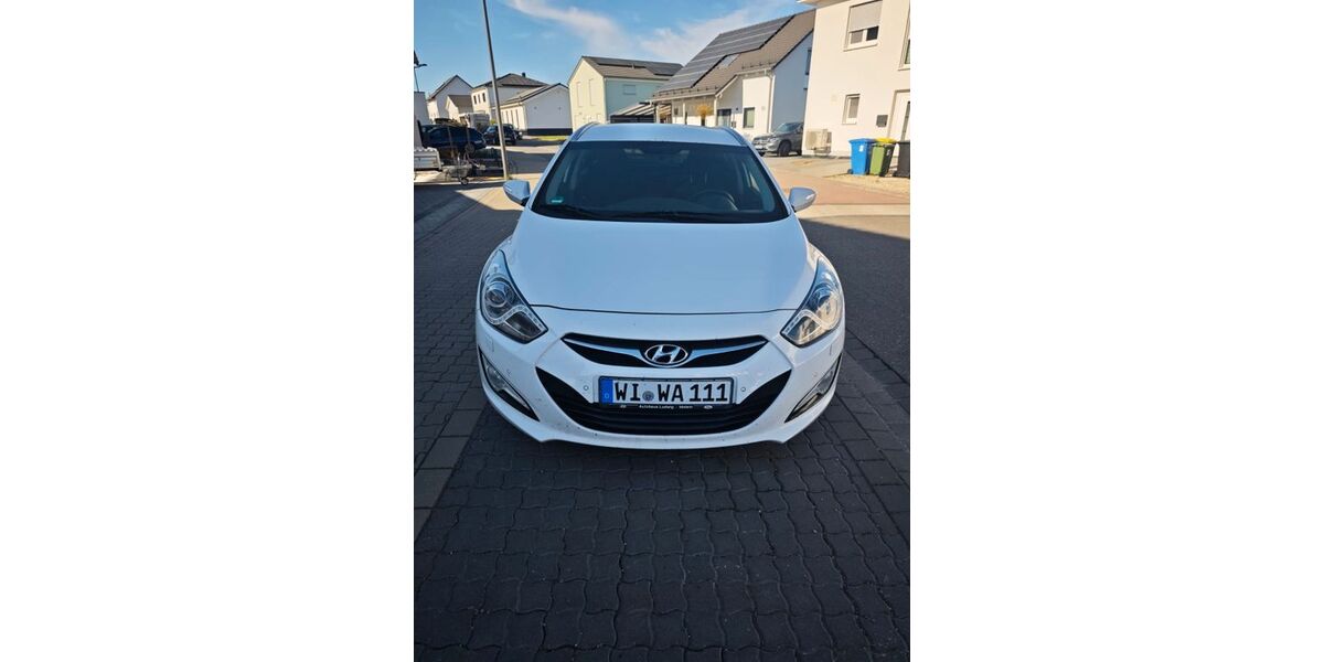 Hyundai i40 224.000 km 5.300 &euro; Rheinböllen 55494